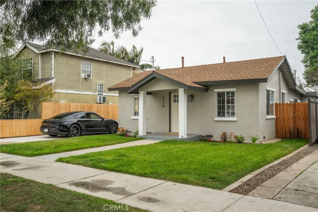 4110 E Vermont Street, Long Beach, California 90814 home-pic-1